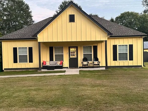 605 Blountsville St NE, Hanceville, AL 35077