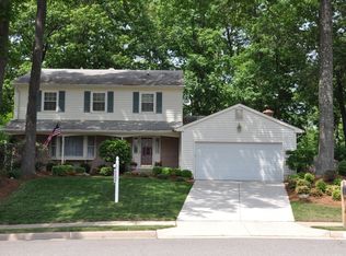 8002 Viola St, Springfield, VA 22152