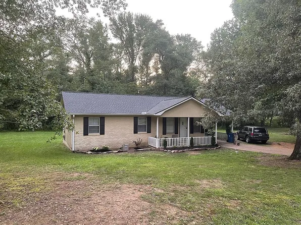 1506 Blanche Dr, Boaz, AL 35957