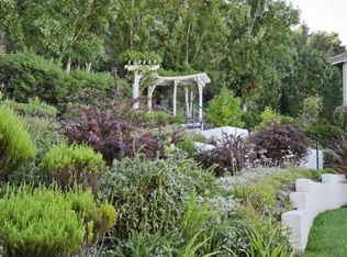 15 Arroyo View Cir, Belmont, CA 94002