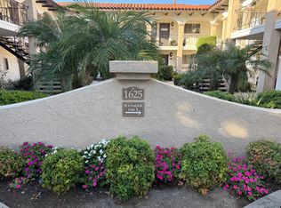 1625 E Fairway Dr #22-6, Orange, CA 92866