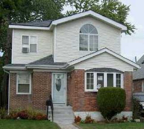 1st image of 22708 108th Ave