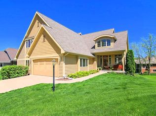 5824 Dawley Dr, Fitchburg, WI 53711