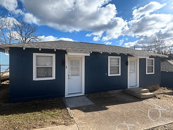 2nd image of 1527 Cranfield Rd #3
