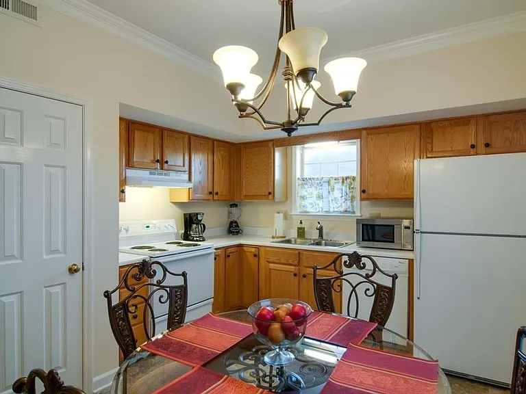 3105 Dudley Ave — Photo 13