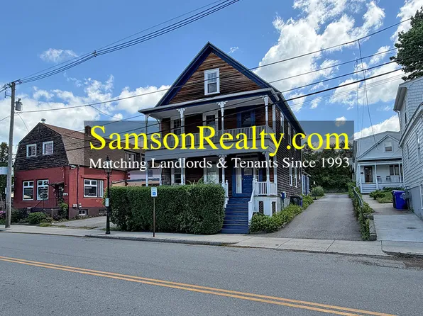 410 Thames St #2, Bristol, RI 02809