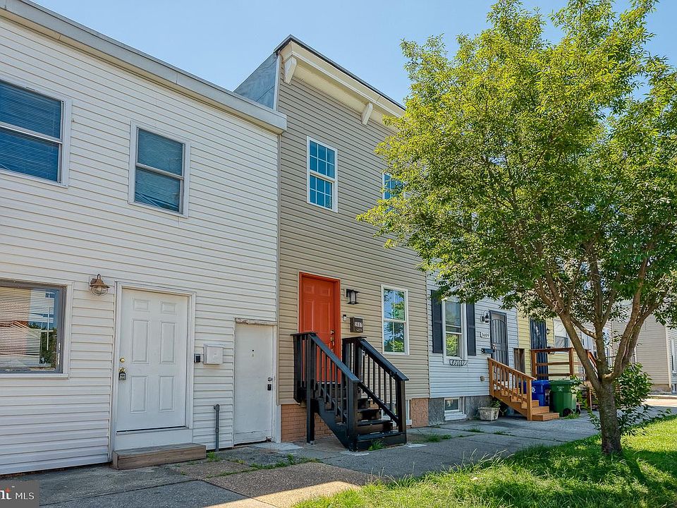 1st image of 3607 4th St