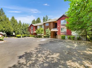 15291 NE 82nd St UNIT 303, Redmond, WA