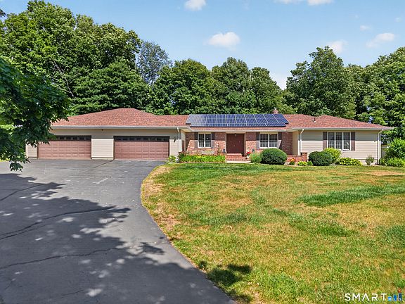 3rd image of 269 Black Hill Road
