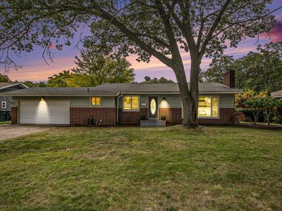 2115 Garland Dr, Norton Shores, MI, 49441