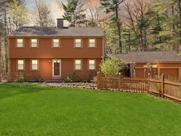 2 Briggs Pond Way, Sharon, MA 02067