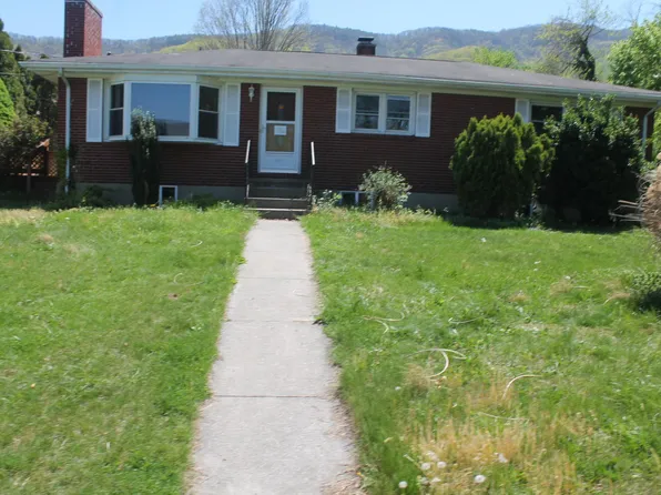 1305 Donovan St, Selma, VA 24474