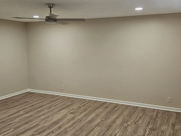 3059 London View Dr — Photo 28