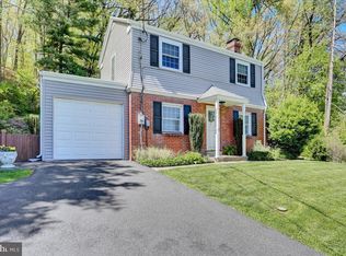 200 W Neversink Rd, Reading, PA 19606