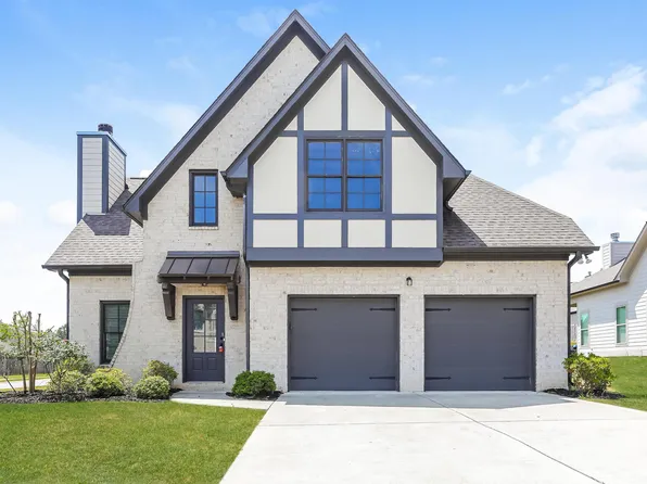 1064 Garnet Dr, Calera, AL 35040