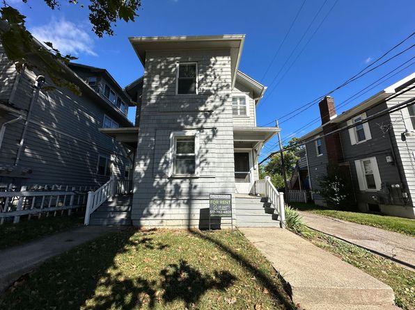336 & 338 W Wesley St #336