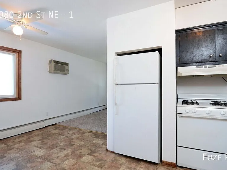 5980 2nd St NE #1 — Photo 9