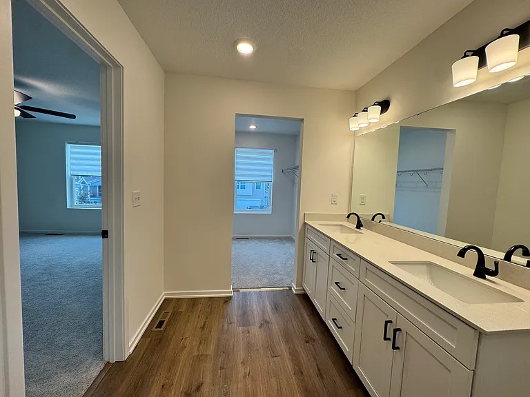 8704 SW Edgewater Dr — Photo 15