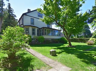 18 Wilbur Pl, Yonkers, NY 10708