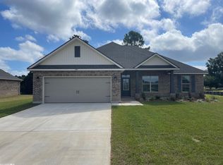 9907 Chipper Ln, Foley, AL 36535
