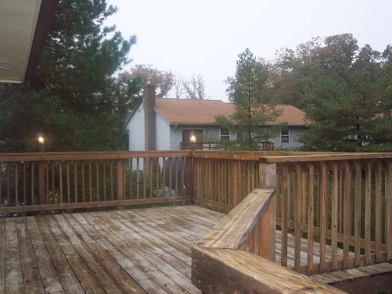 Upper Floor Deck off the Family Room
