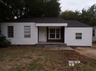 1806 NW Kingsbury Ave, Lawton, OK 73507