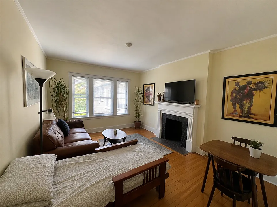 97 Lexington Ave #2