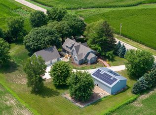 16770 Hoover Rd, Sterling, IL 61081