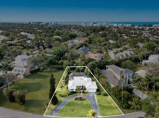 700 Bow Line Dr, Naples, FL 34103