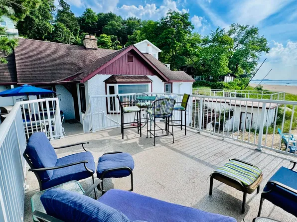 3027 Florentine St, Porter, IN 46304