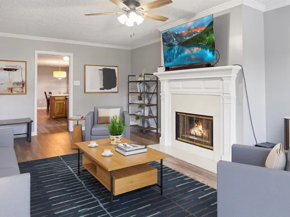 329 Shadow Pointe Dr SW, Decatur, AL 35601