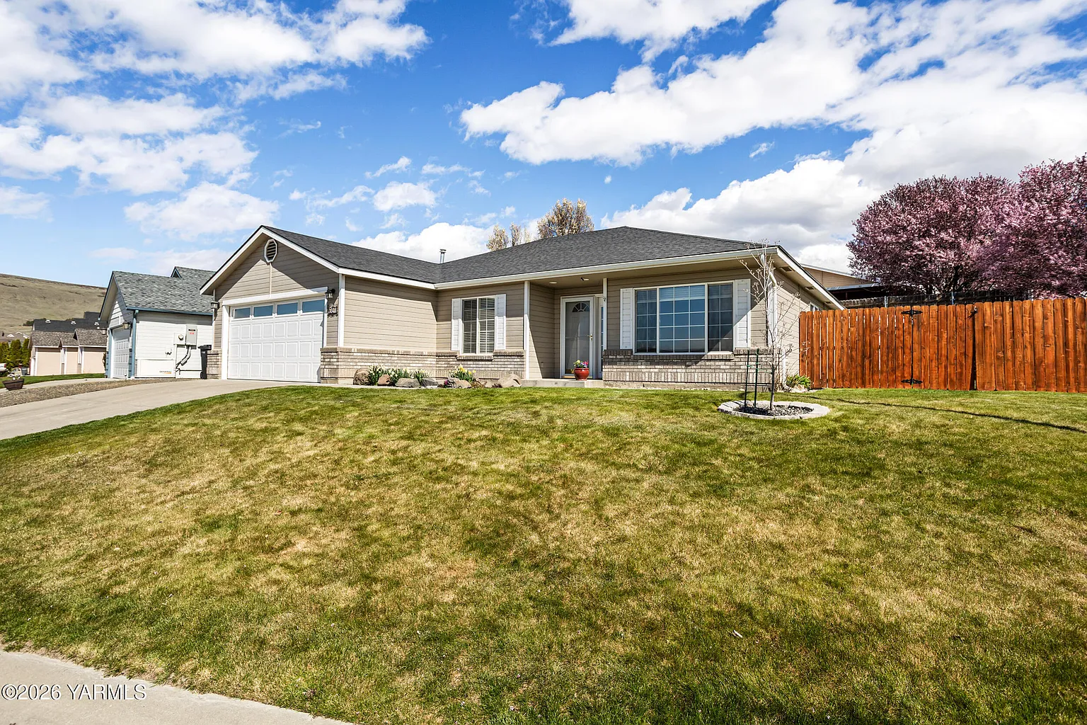 607 Tumac Dr photo 1
