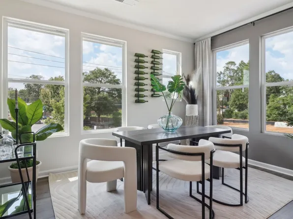 3614 Georgia Ave, Hapeville, GA 30354