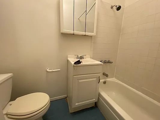 Rented by Compass | media 9