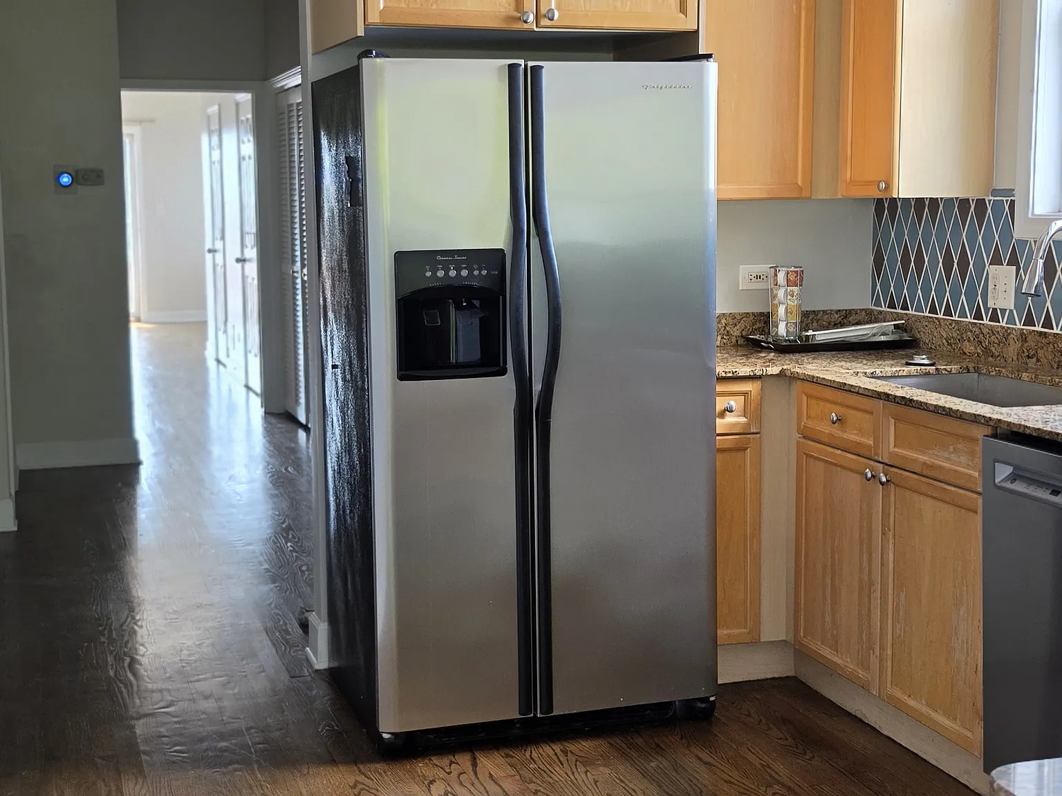 2 bed, $2,350 — Photo 4