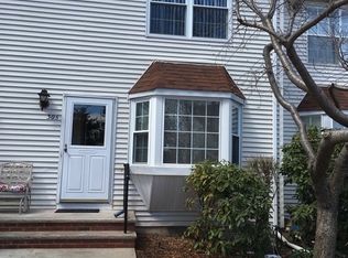 305 Salem Ct #305, Flemington, NJ 08822