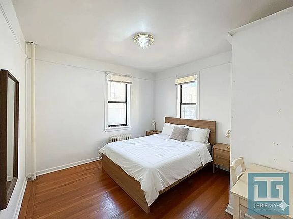 3rd image of 725 W 172nd St APT 58