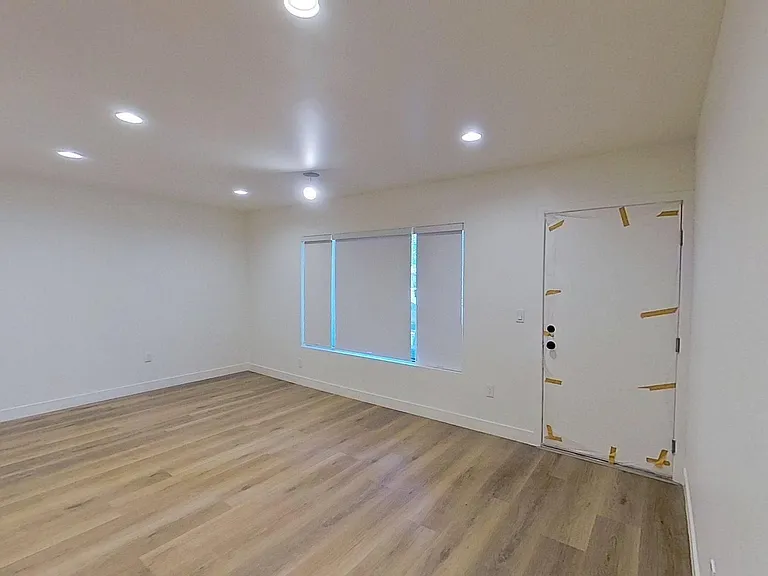 829 N Garfield St — Photo 4