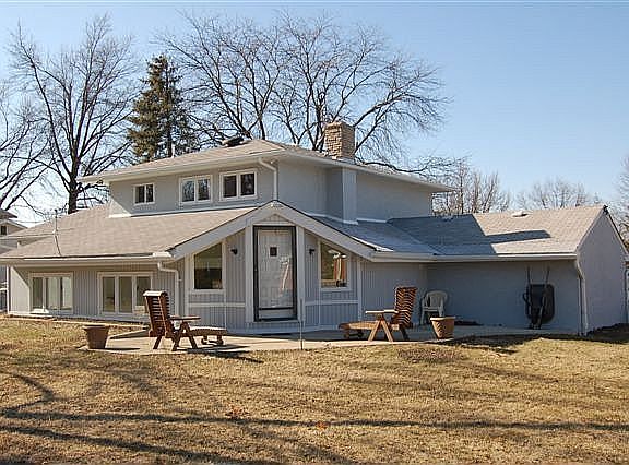 Exterior rear