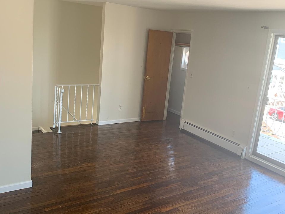 1st image of 571 E 89th St Floor 2
