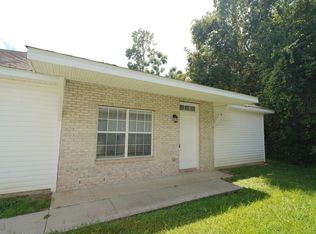 1680 Corey Wood Cir, Tallahassee, FL 32304