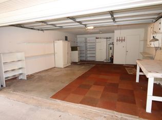 111 Carriage Ln, Silsbee, TX 77656