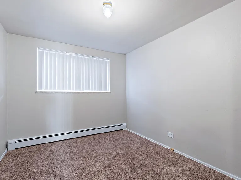 1557 S Ash Street — Photo 11