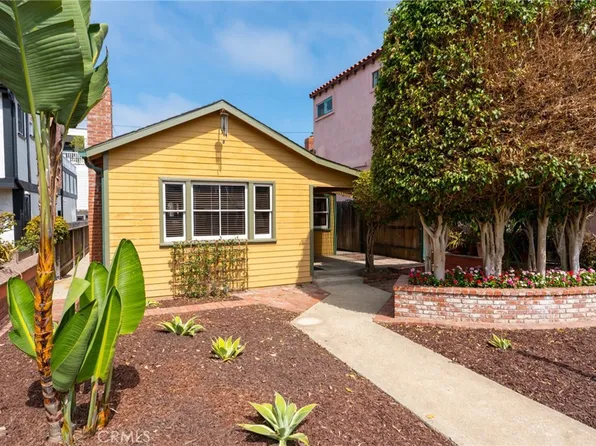 425 30th St, Manhattan Beach, CA 90266