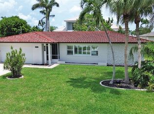 5753 Flamingo Dr, Cape Coral, FL 33904