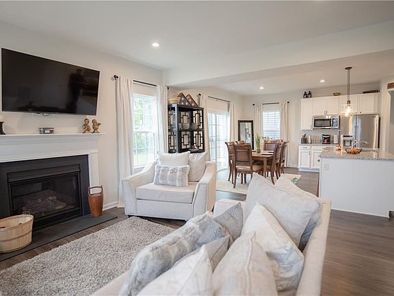 4th image of 36287 Thornbury St