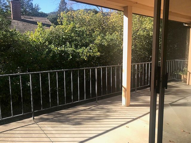 Very large concrete balcony. Great area for potted plants and veggies
