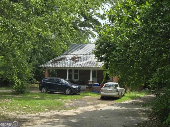 23 S Wood St, Hawkinsville, GA 31036