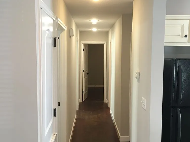 325 Countryview Cv — Photo 9