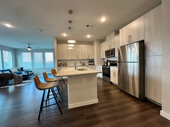 (undisclosed Address), Austin, TX 78744